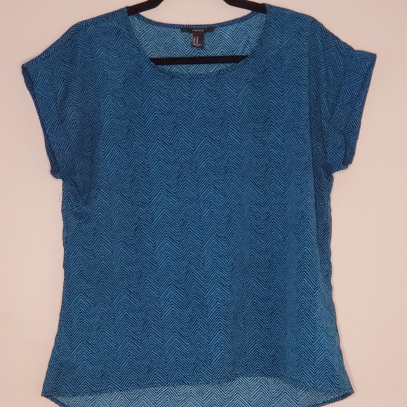 Forever 21 Teal and Black Chevron Top - Picture 1 of 3